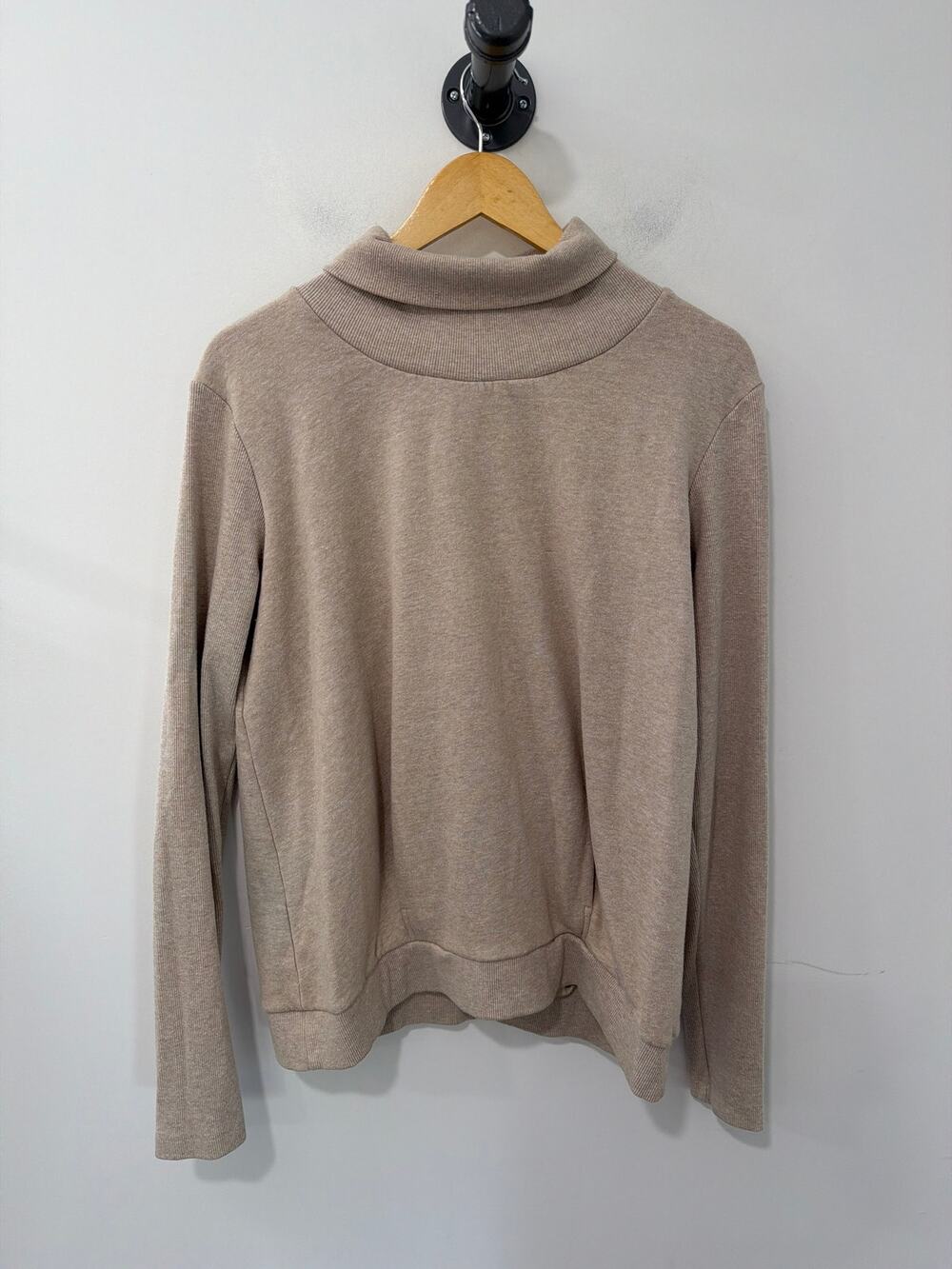 ALO Yoga Turtleneck Sweater Tan Size L
